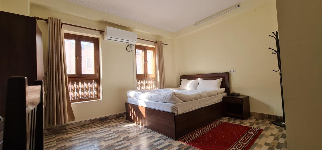 Pashupati View Hotel Katmandu Eksteriør billede